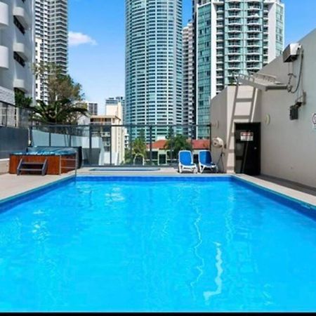 Fabulous Sea Views In The Heart Of Surfers Apartment Gold Coast Exterior photo